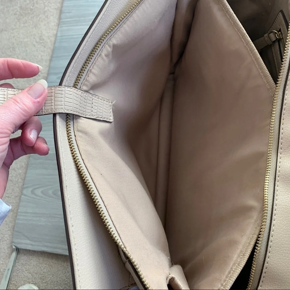 Tutilo Croc Laptop Tote Bag